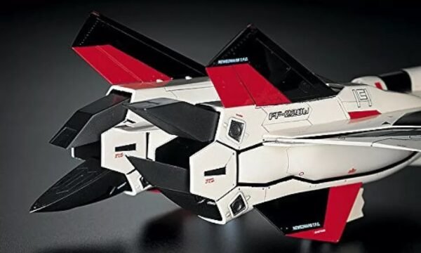 Caza variable avanzado Hasegawa Macross Plus YF-19 - Imagen 2